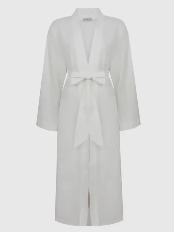 удлиненное белое кимоно