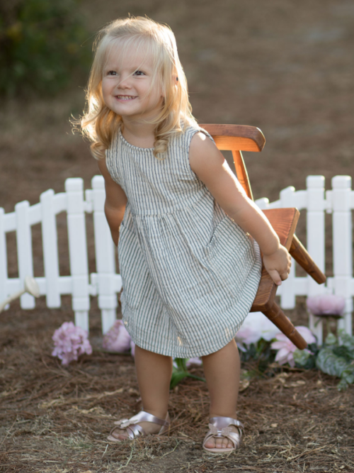 детское платье с полосатым принтом